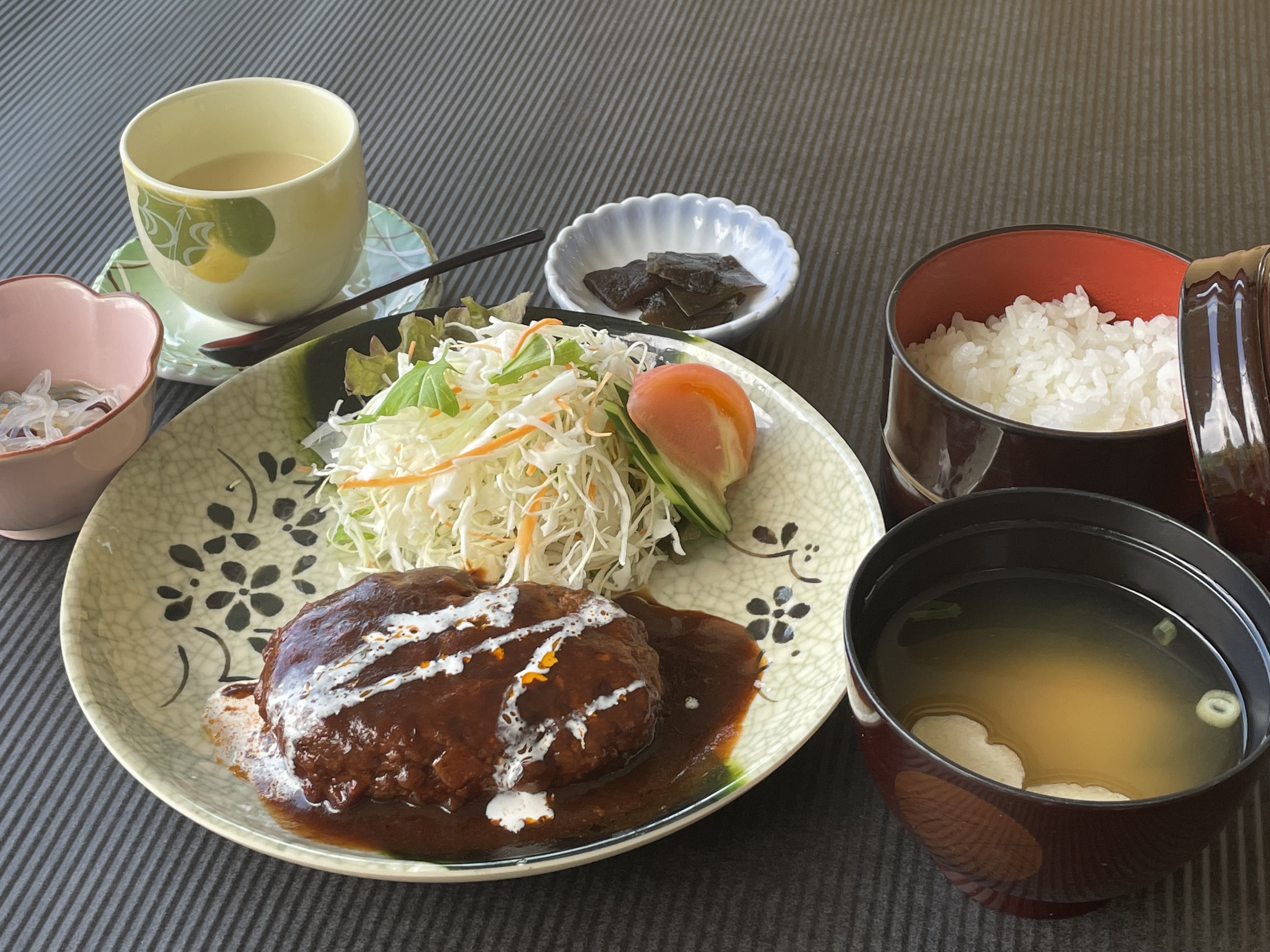 ハンバーグ御膳