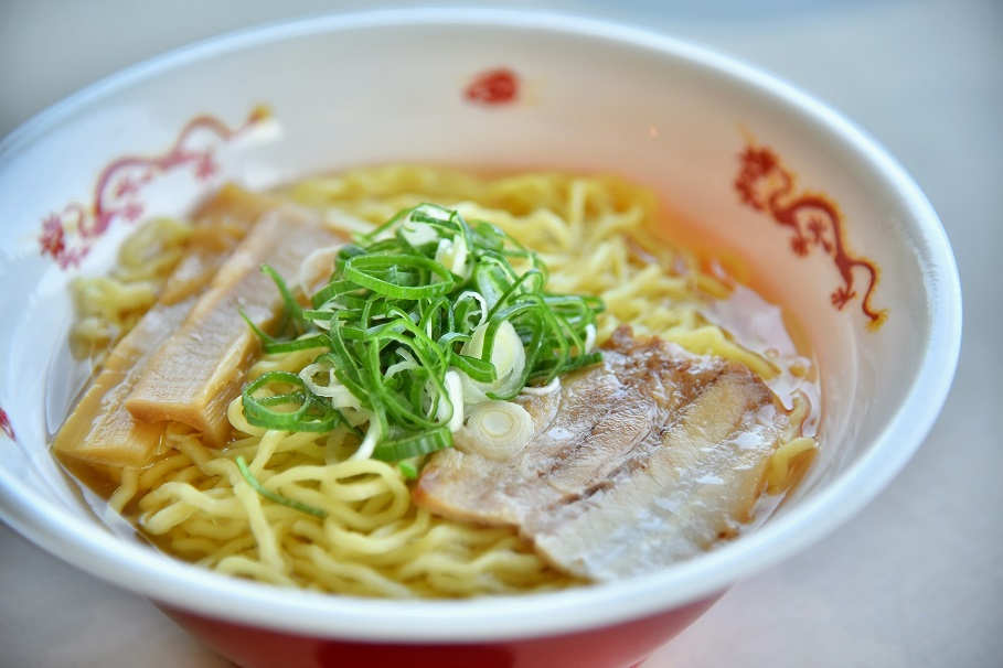 【食】牛骨ラーメン600円(花回廊ラーメン屋台).jpg